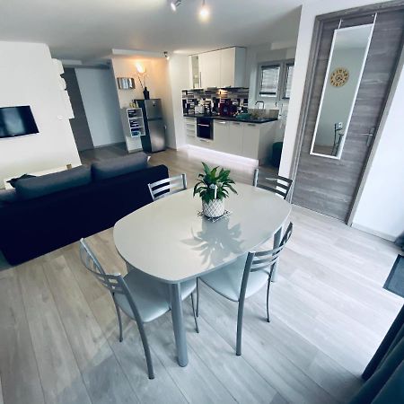 Appartement Moderne et Parking Privé Toul Exterior foto