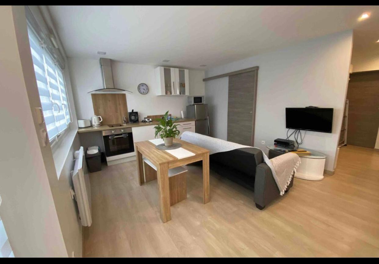 Appartement Moderne et Parking Privé Toul Exterior foto