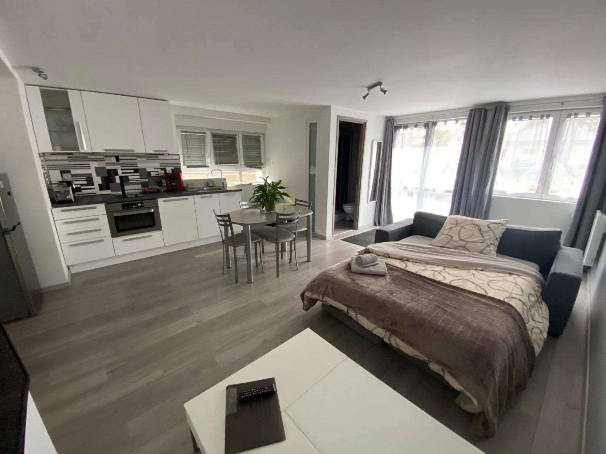 Appartement Moderne et Parking Privé Toul Exterior foto